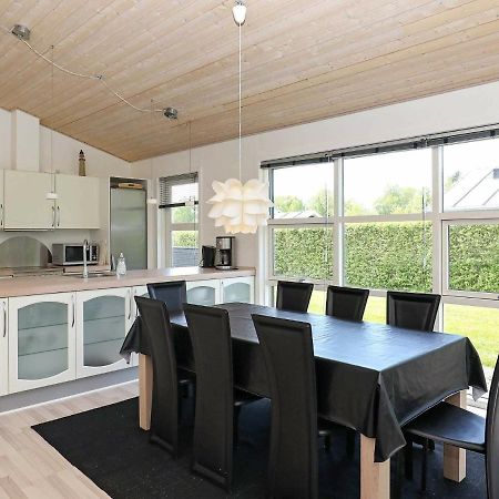 8 Person Holiday Home In Hals Luaran gambar